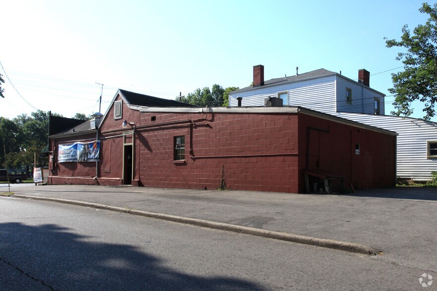 3700 Taylor Blvd, Louisville, KY à vendre - Photo de l’immeuble – Image 2 sur 19