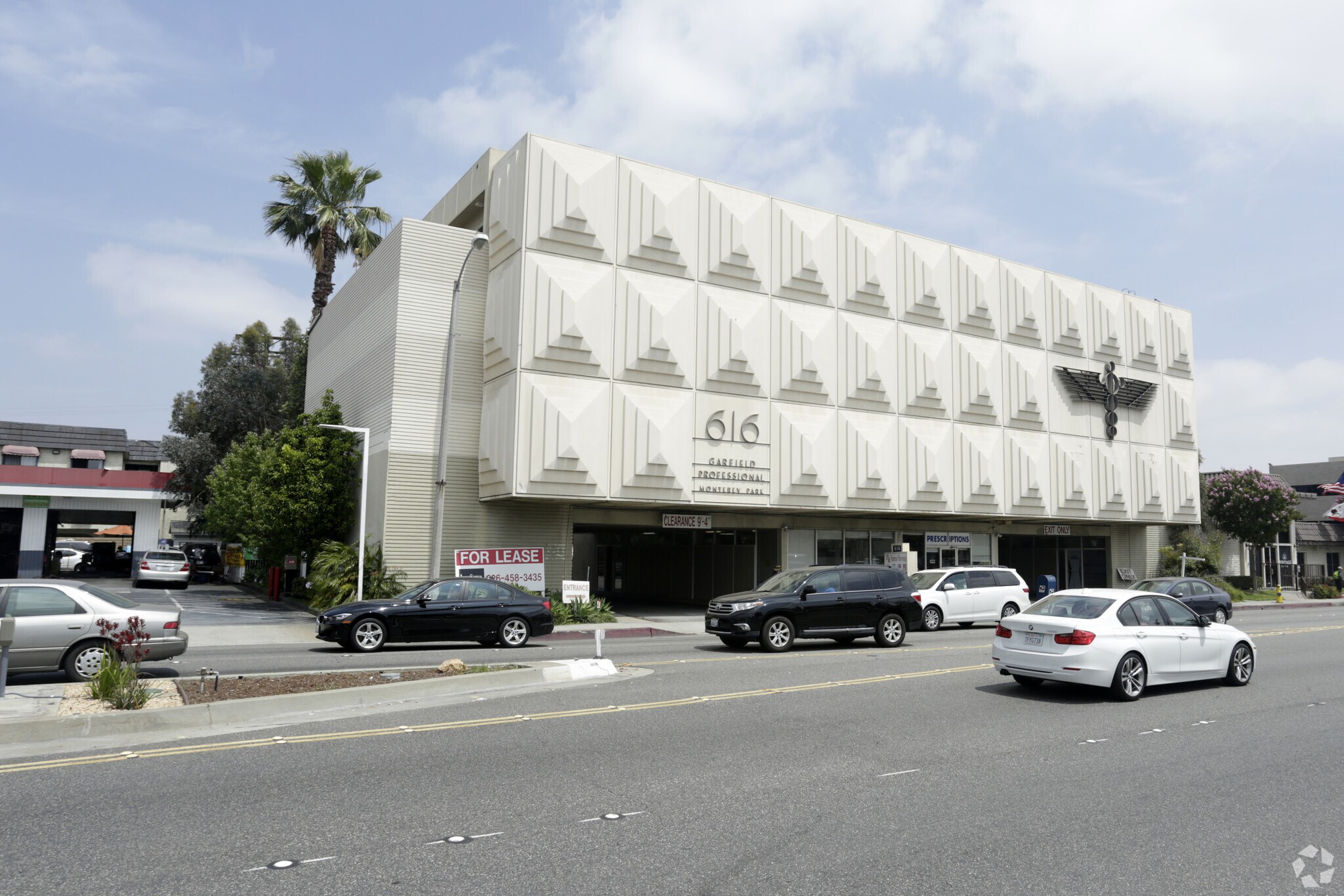 616 N Garfield Ave, Monterey Park, CA à louer Photo principale– Image 1 sur 5