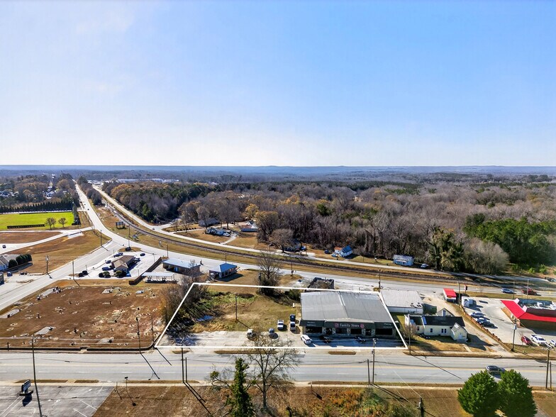 467 Cross Anchor Rd, Woodruff, SC à vendre - Photo de l’immeuble – Image 3 sur 15