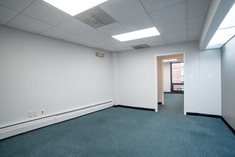 8730 Georgia Ave, Silver Spring, MD à louer Photo de l’immeuble– Image 1 sur 6