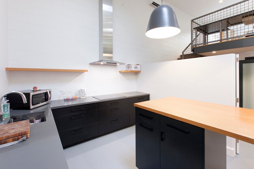 1766 18th St, San Francisco, CA à louer - Photo de l’immeuble – Image 3 sur 11