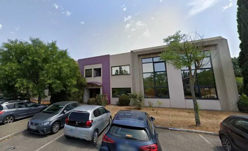 Bureau dans Meyreuil à louer - Photo de l’immeuble – Image 1 sur 6