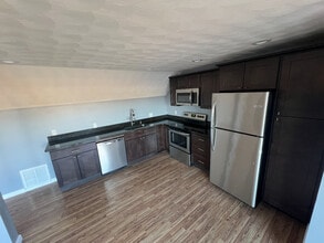 660 S Union St, Lawrence, MA à vendre Photo intérieure– Image 2 sur 8