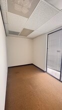 435 W Orange Show Ln, San Bernardino, CA à louer Photo de l’immeuble– Image 2 sur 5