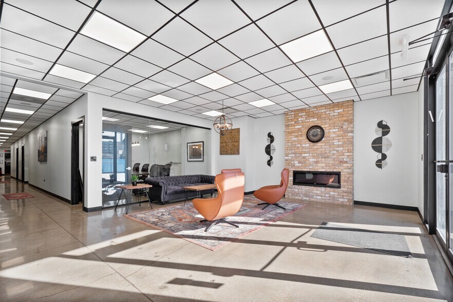 7358-7360 N Lincoln Ave, Lincolnwood, IL à louer - Photo intérieure – Image 1 sur 25