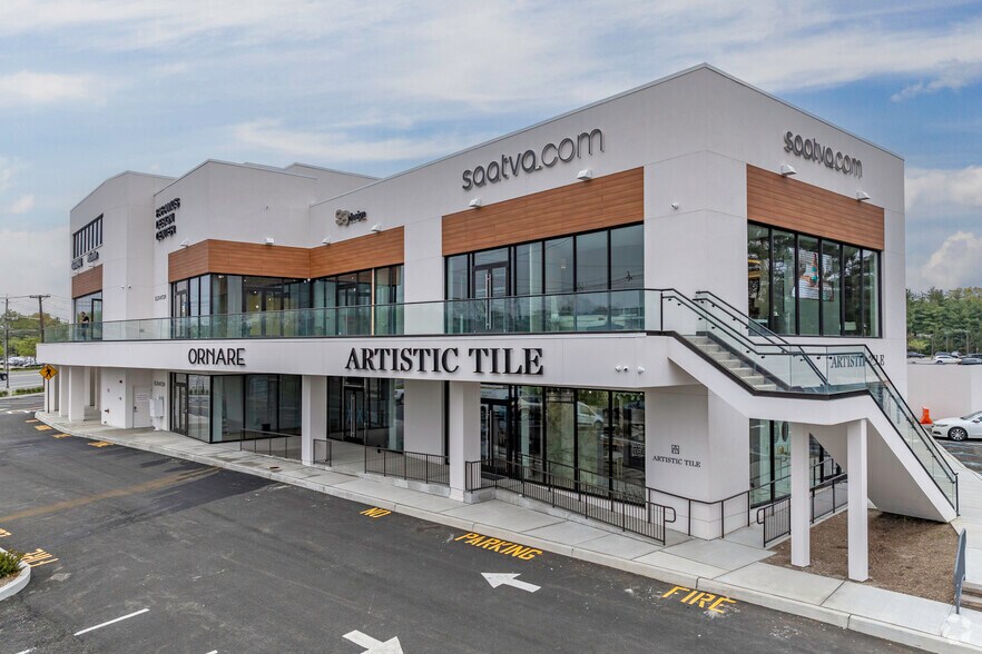 762 Rt 17 N, Paramus, NJ à louer - Photo principale – Image 1 sur 5