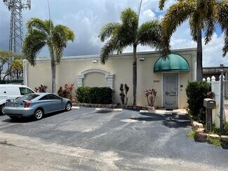 Plus de détails pour 2031 NW 22nd St, Pompano Beach, FL - Industriel/Logistique à louer