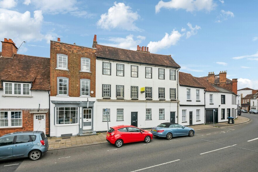 26 Windsor St, Chertsey à louer - Photo de l’immeuble – Image 2 sur 15