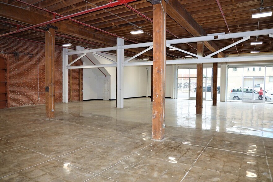 1500 S Central Ave, Los Angeles, CA à louer - Photo de l’immeuble – Image 3 sur 8