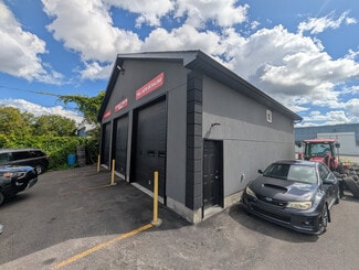 Plus de détails pour 1494 Cyrville Rd, Gloucester, ON - Local commercial à louer