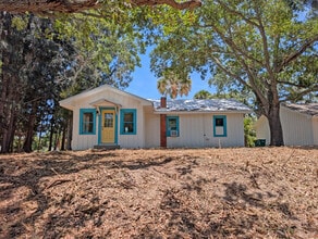 2735 Allen Hill Ave, Melbourne, FL à louer Photo intérieure– Image 1 sur 11