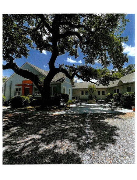 4951 Jenkins Ave, North Charleston, SC à louer - Photo de l’immeuble – Image 1 sur 22