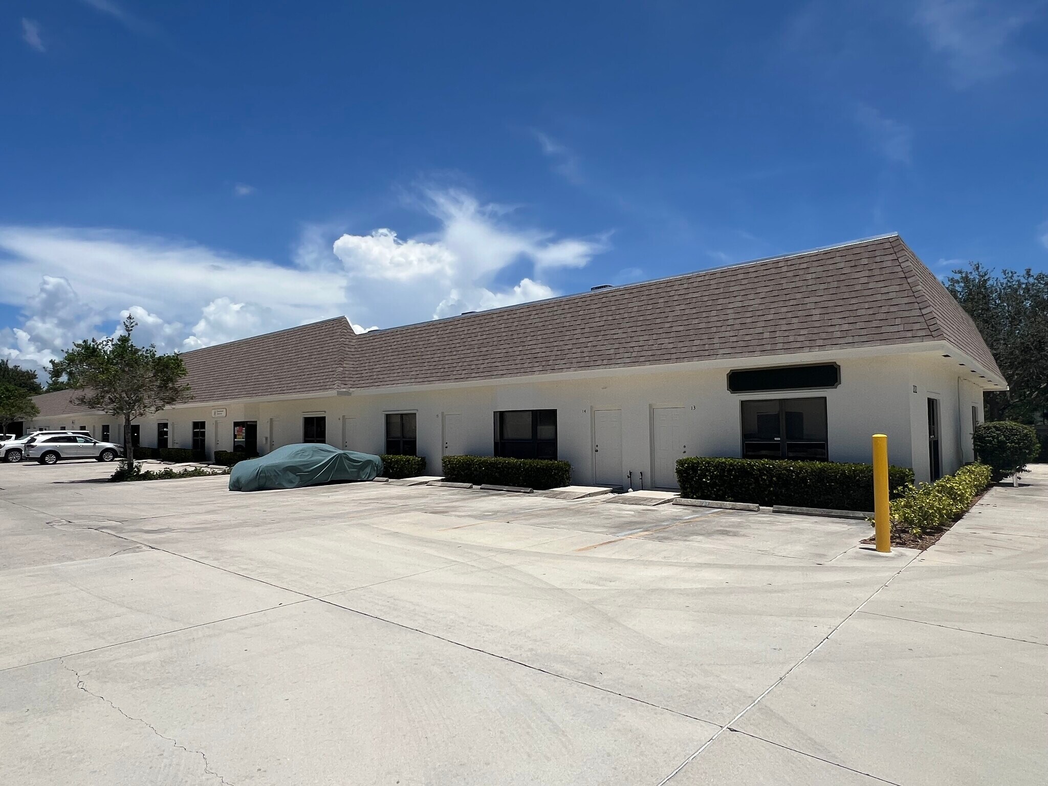 212 N U.S. Hwy 1, Tequesta, FL à vendre Photo de l’immeuble– Image 1 sur 11