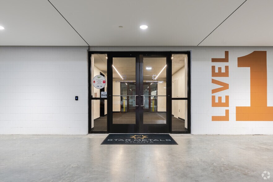 1055 Howell Mill Rd, Atlanta, GA à louer - Photo intérieure – Image 3 sur 23