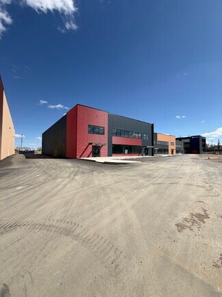 Plus de détails pour 5035 28 St NW, Edmonton, AB - Industriel/Logistique à louer