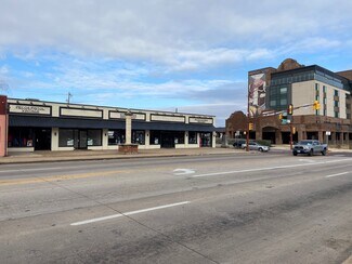 Plus de détails pour 2245 N Main St, Fort Worth, TX - Local commercial à louer