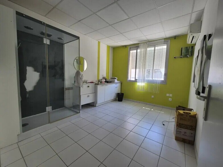 Bureau dans Castelnau-le-Lez à louer - Photo de l’immeuble – Image 2 sur 5