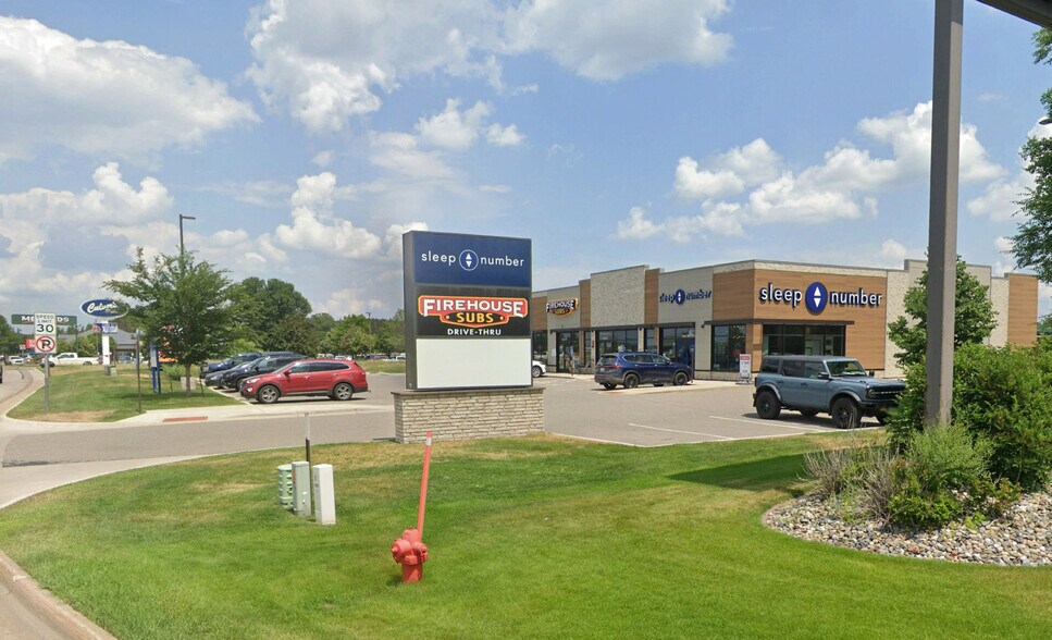 15094 Dellwood Dr, Baxter, MN à louer - Photo de l’immeuble – Image 2 sur 3