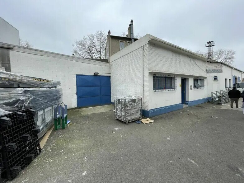 145 Avenue Paul Vaillant Couturier, La Courneuve à louer - Photo de l’immeuble – Image 1 sur 1