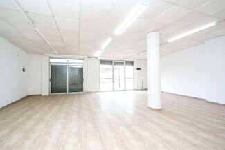Plus de détails pour Local commercial à louer