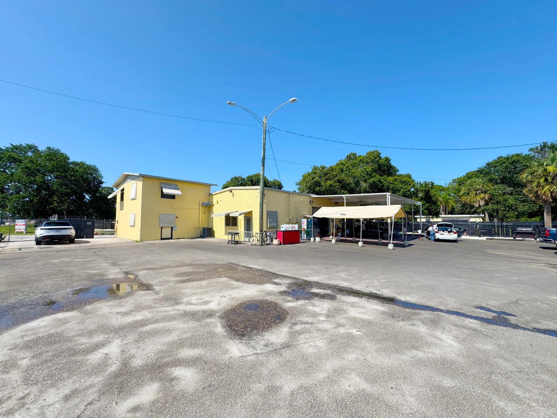 302 N 25th St, Fort Pierce, FL à vendre Photo principale– Image 1 sur 7