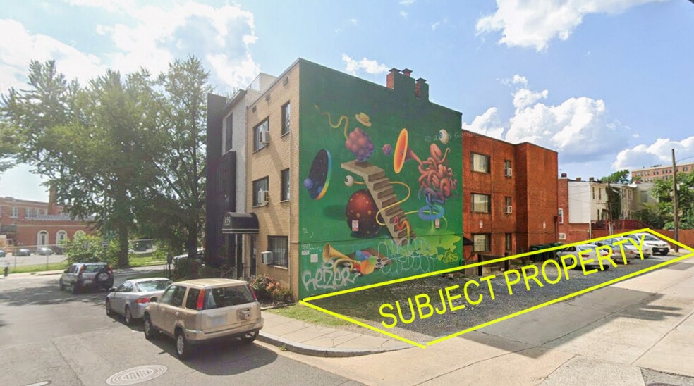 825 Rock Creek Church NW rd, Washington, DC à vendre - Photo principale – Image 1 sur 3