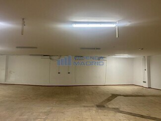 Plus de détails pour Local commercial à louer