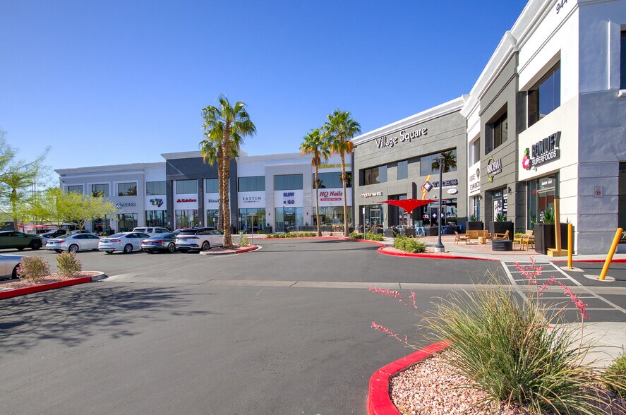 9440 W Sahara Ave, Las Vegas, NV à louer - Photo de l’immeuble – Image 2 sur 9