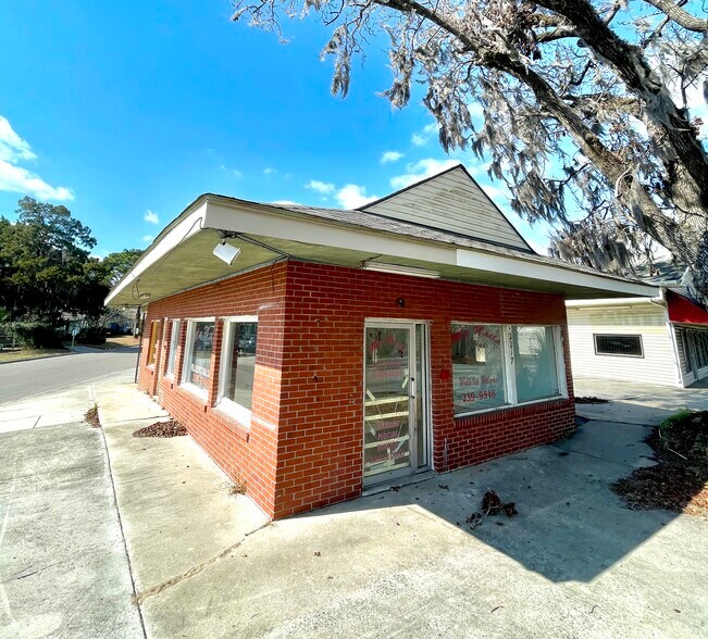 2217 Skidaway Rd, Savannah, GA à louer - Photo de l’immeuble – Image 2 sur 5
