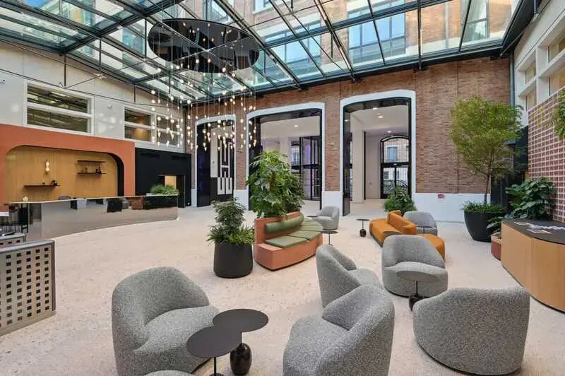 24-26 Rue Villeneuve, Clichy à louer - Photo de l’immeuble – Image 2 sur 7