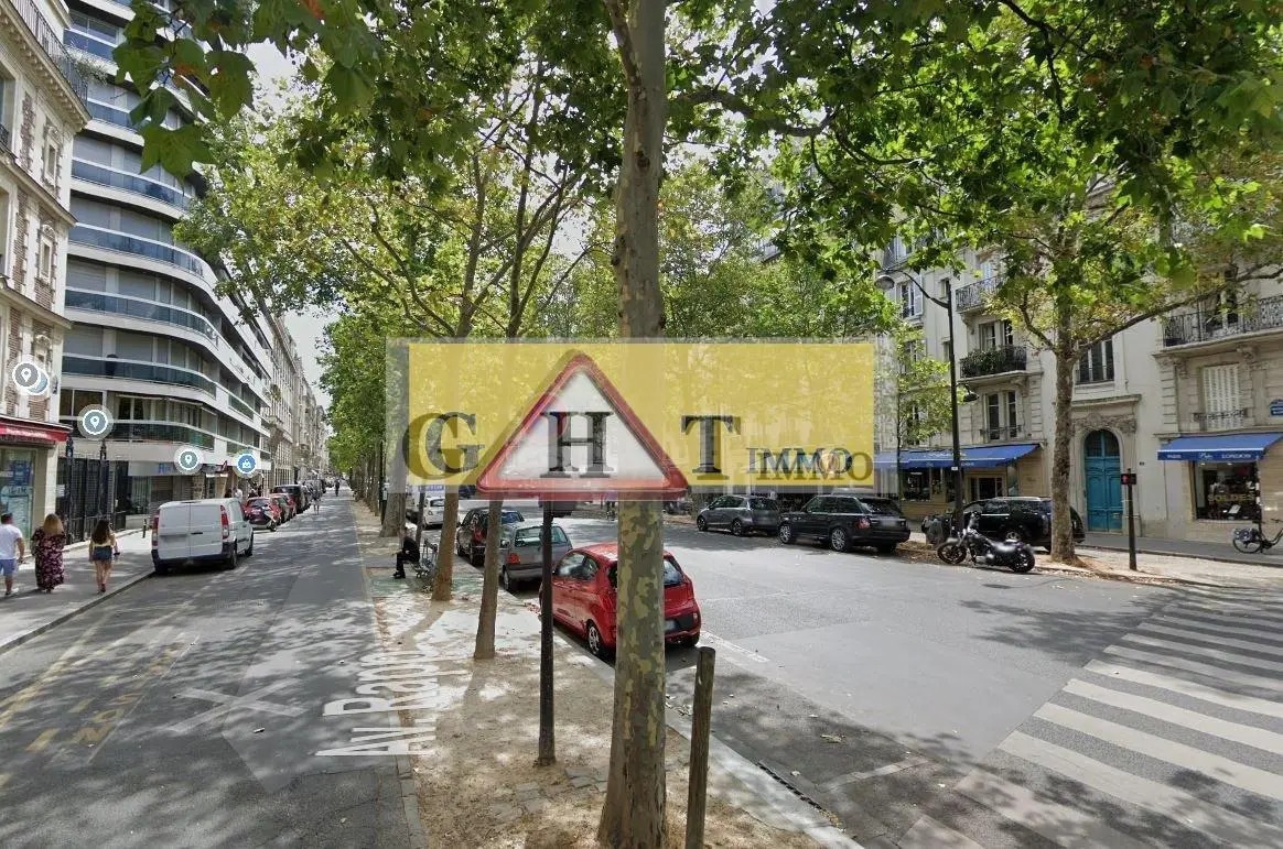 Local commercial dans Paris à louer Photo de l’immeuble– Image 1 sur 2