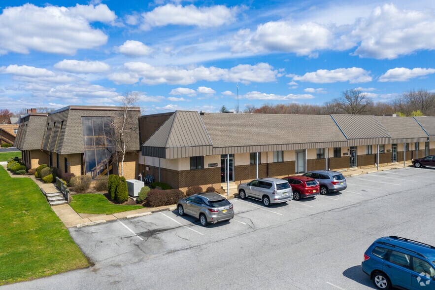 1165 Marlkress Rd, Cherry Hill, NJ à louer - Photo de l’immeuble – Image 1 sur 21