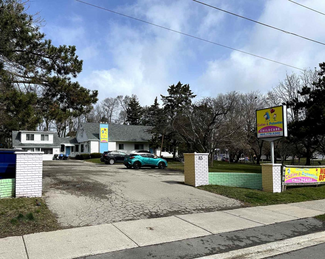 Plus de détails pour 83 Dunlop St, Richmond Hill, ON - Local commercial à vendre