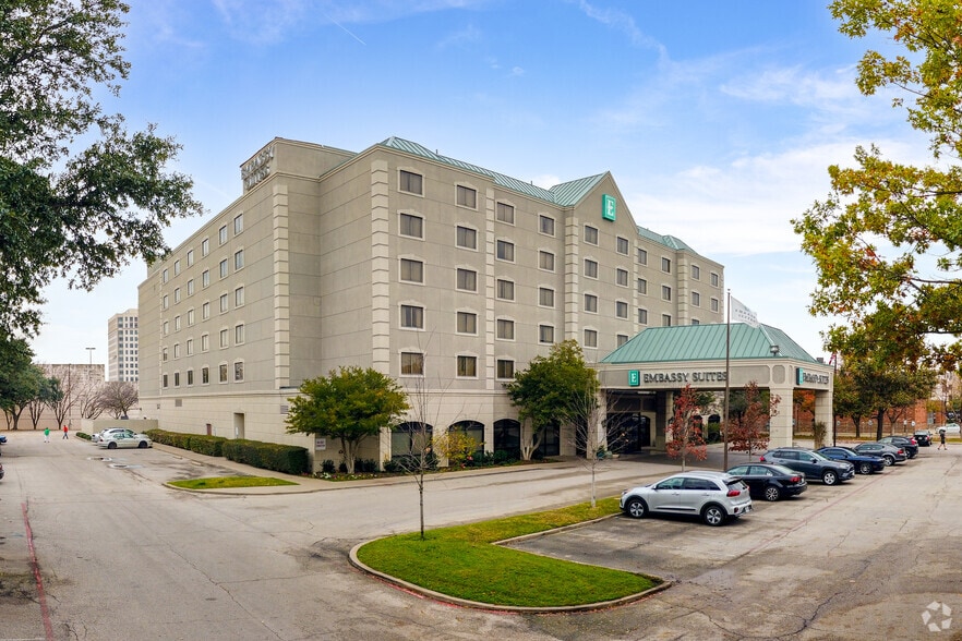 Texas Embassy Suites portefeuille de 3 biens à vendre sur LoopNet.fr - Photo principale – Image 2 sur 3