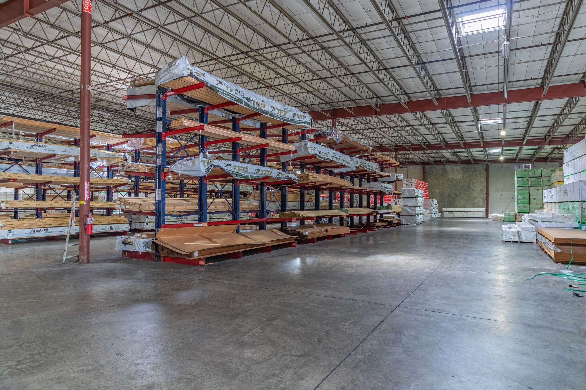 Nesbitt Lane Industrial Park portefeuille de 2 biens à vendre sur LoopNet.fr Photo principale– Image 1 sur 2