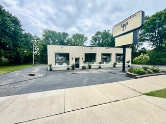 Plus de détails pour 953 E Milwaukee St, Whitewater, WI - Local commercial à vendre