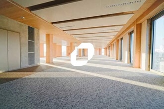 Bureau dans Saint-Denis à louer Photo intérieure– Image 1 sur 1