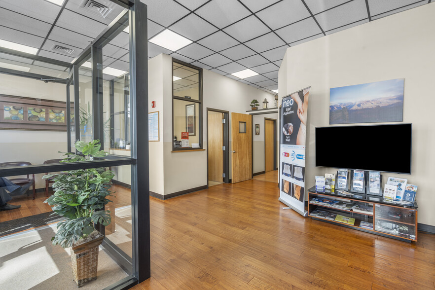346 Main Ave, Norwalk, CT à louer - Photo de l’immeuble – Image 1 sur 11