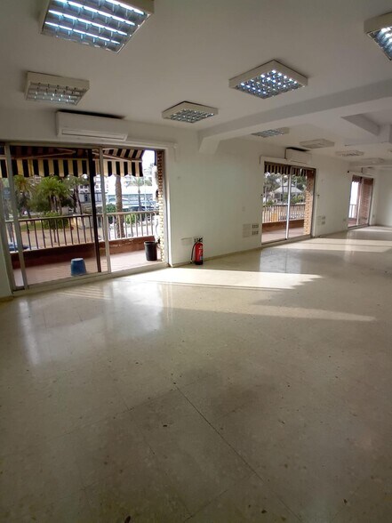 Bureau dans Córdoba, Córdoba à louer - Photo de l’immeuble – Image 1 sur 18