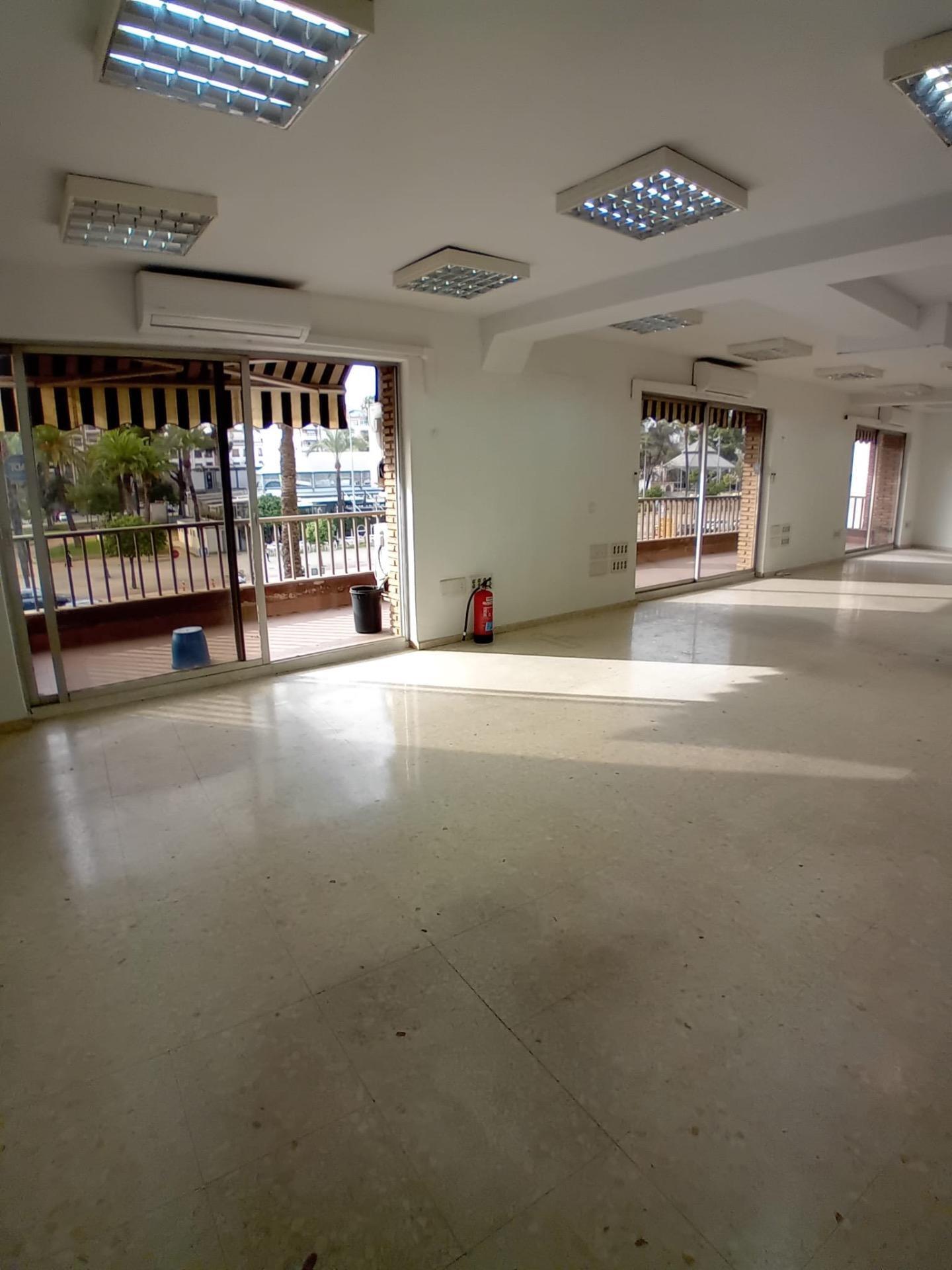 Bureau dans Córdoba, Córdoba à louer Photo de l’immeuble– Image 1 sur 19