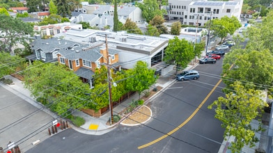 580 College Ave, Palo Alto, CA - VUE AÉRIENNE  vue de carte
