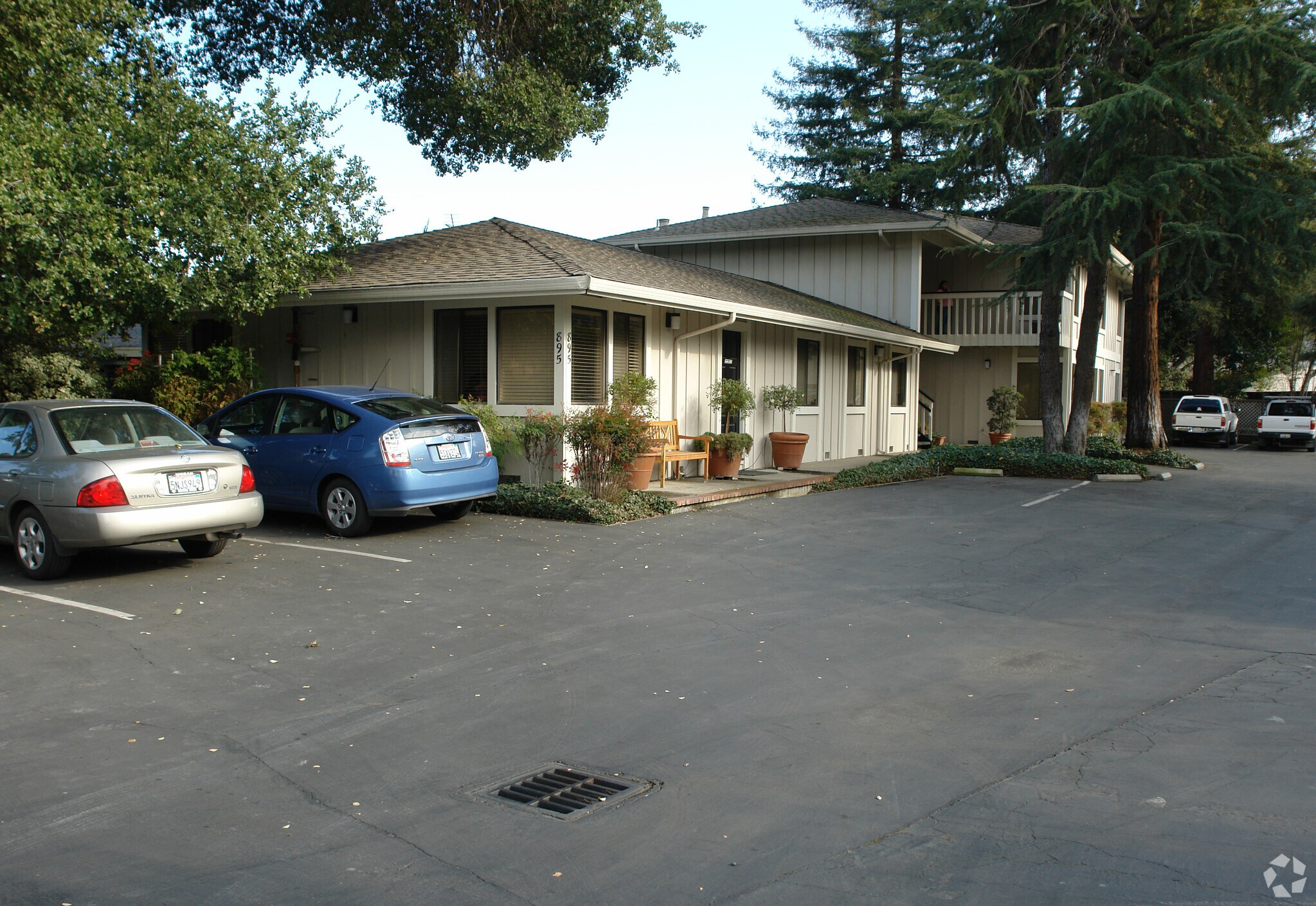 895 Sherwood Ave, Los Altos, CA à vendre Photo principale– Image 1 sur 4