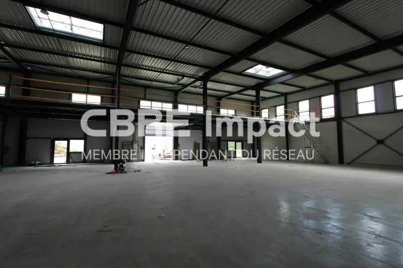 Industriel/Logistique dans Gevrey-Chambertin à louer - Photo de l’immeuble – Image 3 sur 6