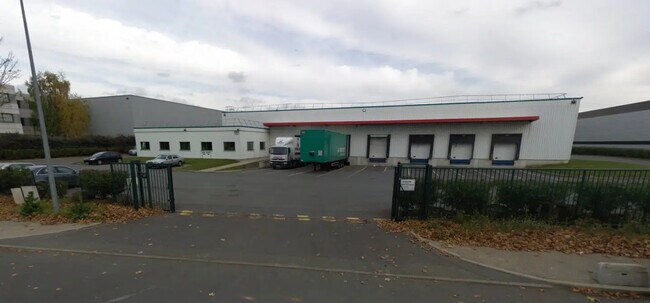 Plus de détails pour Industriel/Logistique à louer