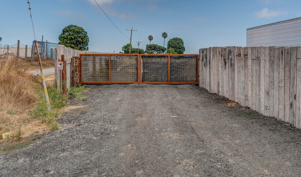 2400 Green Island Rd, American Canyon, CA à vendre - Photo de l’immeuble – Image 3 sur 5