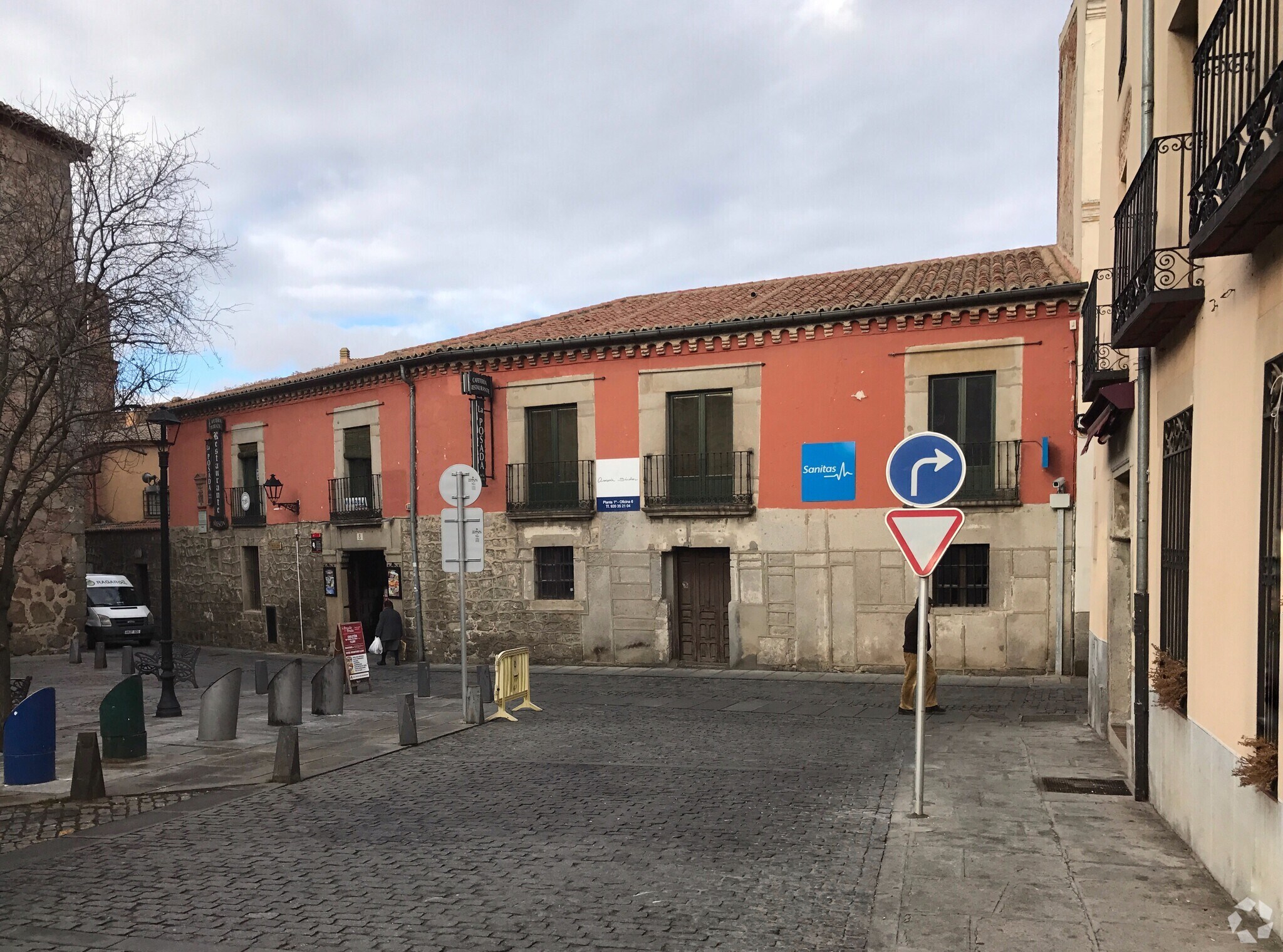 Bureau dans Ávila, Ávila à louer Photo principale– Image 1 sur 4