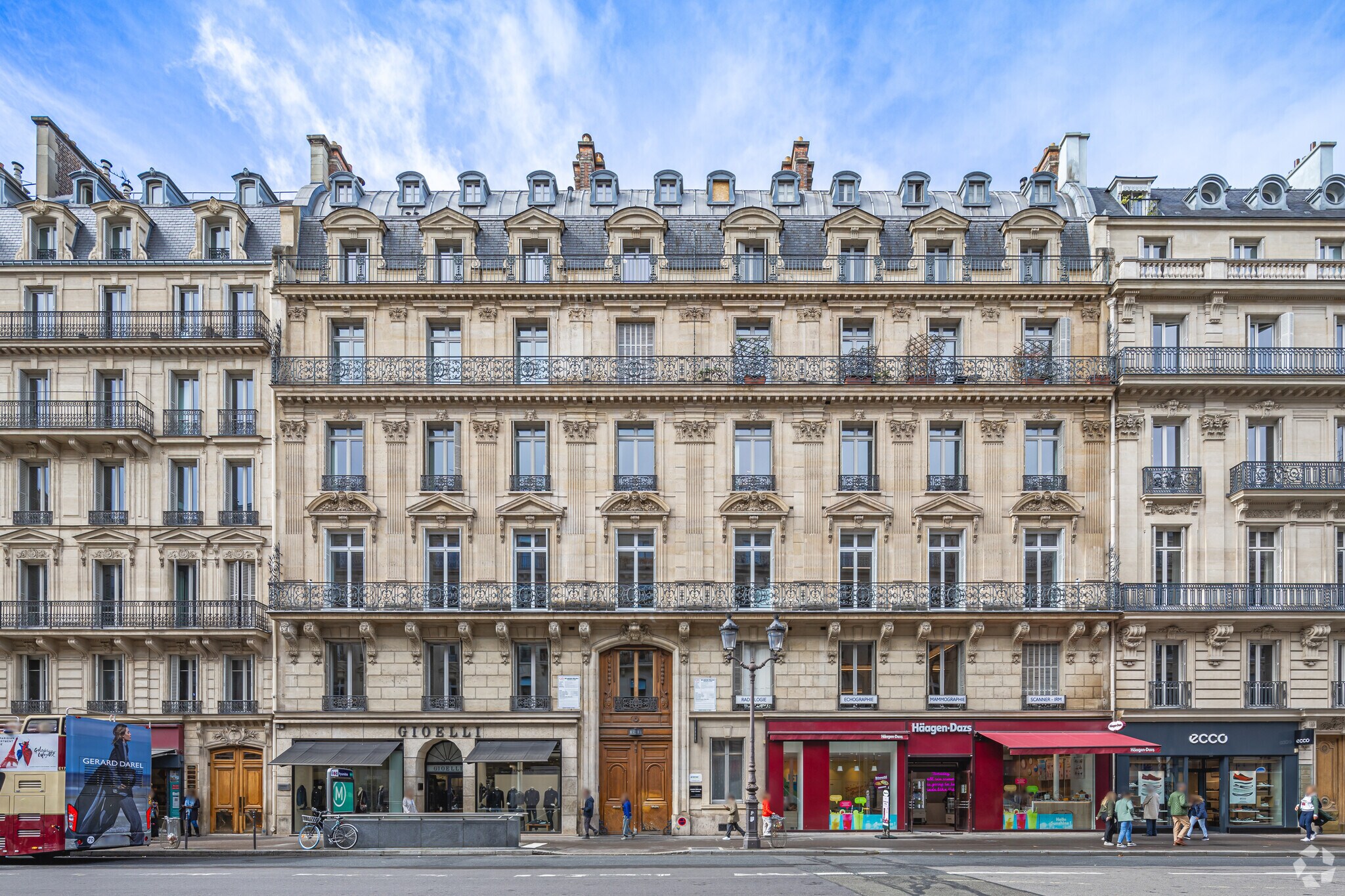 13 Avenue De L'Opera, Paris à louer Photo de l’immeuble– Image 1 sur 3