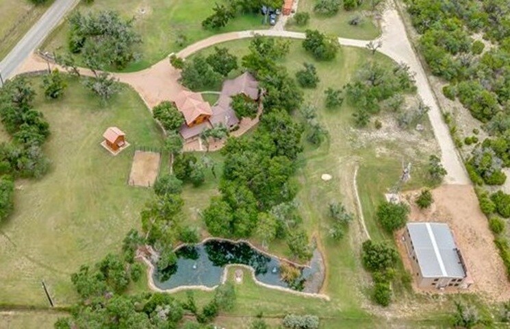 700 Ledgerock Rd, Wimberley, TX à vendre Photo principale– Image 1 sur 33