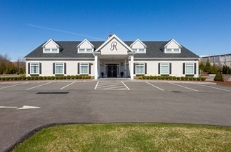 17 Main St, Lakeville, MA à vendre - Photo principale – Image 1 sur 5