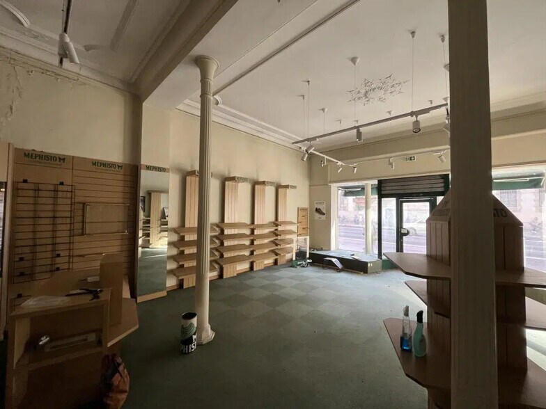56 Boulevard De Strasbourg, Toulon à louer - Photo de l’immeuble – Image 3 sur 4
